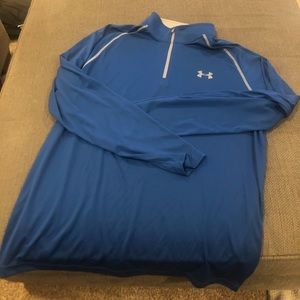 Under Armour lightweight zip up sweatshirt sz. L